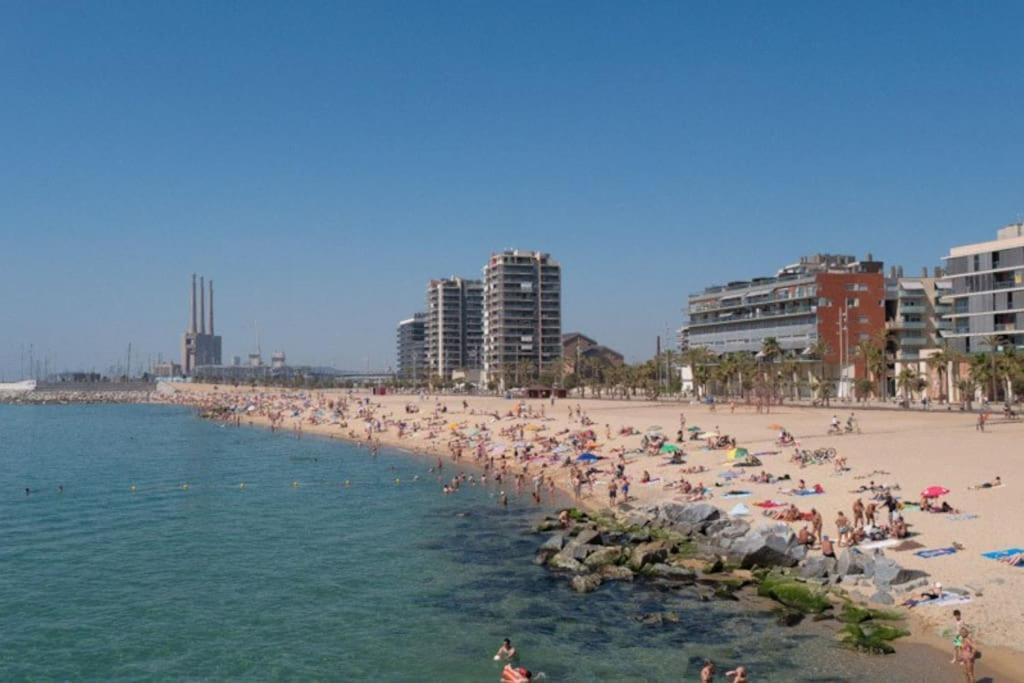 Superflat Near Beach 15' Center Sant Adria de Besos Exterior foto